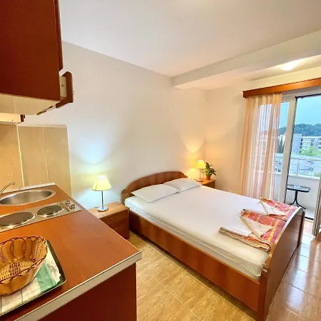 Apartments Boreta Becici Budva Exterior photo